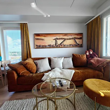 Luxurious Two-room Huoneisto *