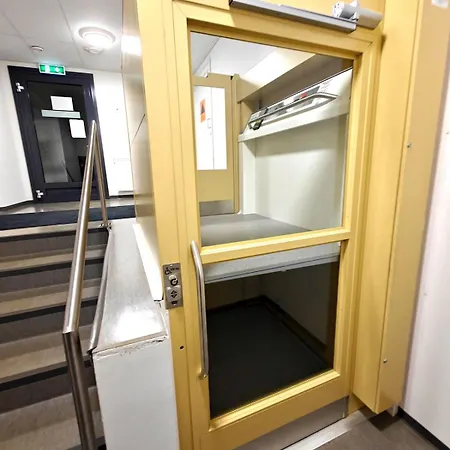 Huoneisto Luxurious Two-room Oulu