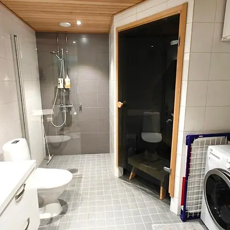 Luxurious Two-room Huoneisto *